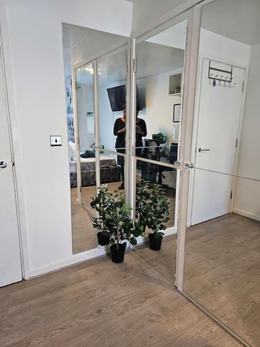 Tottenham Hotspurs Stays At The Gascoigne Suite London Eksteriør bilde