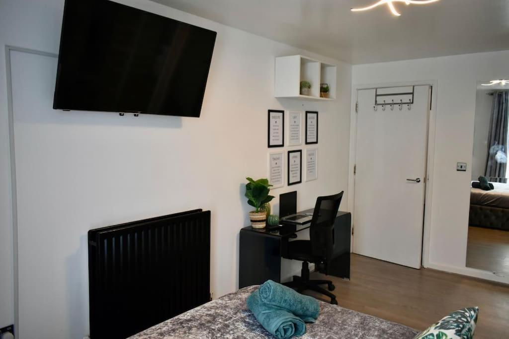 Tottenham Hotspurs Stays At The Gascoigne Suite London Eksteriør bilde